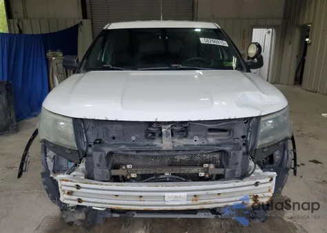 2016 Ford Explorer Police Interceptor из США, поврежденный, VIN 1FM5K8AR2GGA20386